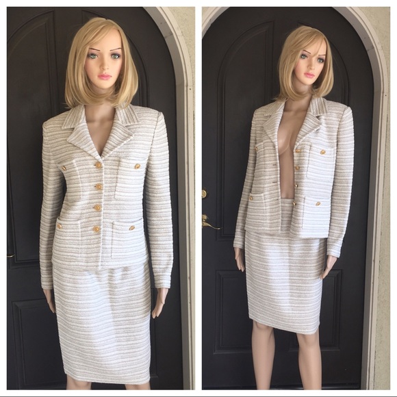 St. John collection beige/gold suit size 6 - Picture 2 of 8